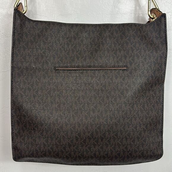 MICHAEL Michael Kors Signature Sullivan Large North South Leather Messenger Bag - Picture 4 of 11